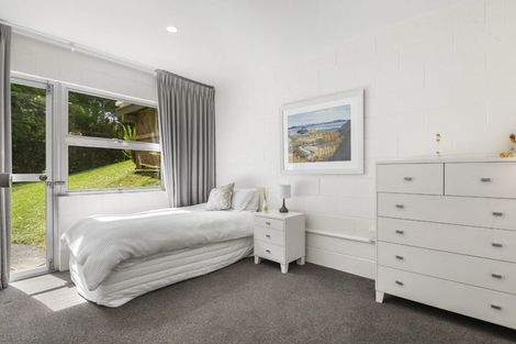 Photo of property in 66 Holland Road, Hillcrest, Auckland, 0627