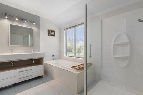 Photo of property in 69a Pencarrow Road, Tamahere, Hamilton, 3283