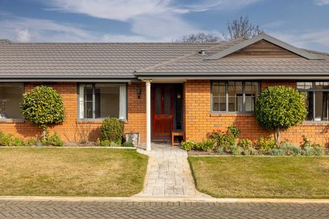 Photo of property in 1/156 Blighs Road, Strowan, Christchurch, 8052