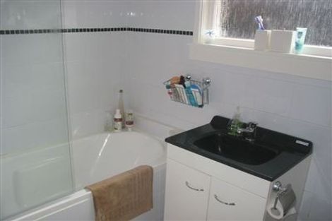 Photo of property in 3/13 Armadale Road, Remuera, Auckland, 1050