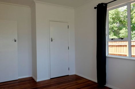 Photo of property in 166 Queen Street West, Levin, 5510