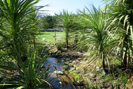 Photo of property in 89 Costley Street West, Carterton, 5713