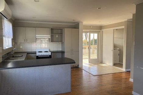 Photo of property in 8 Chorley Avenue, Massey, Auckland, 0614