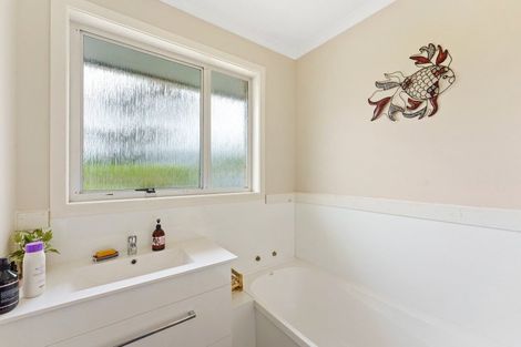 Photo of property in 921 State Highway 1, Te Horo, Otaki, 5581
