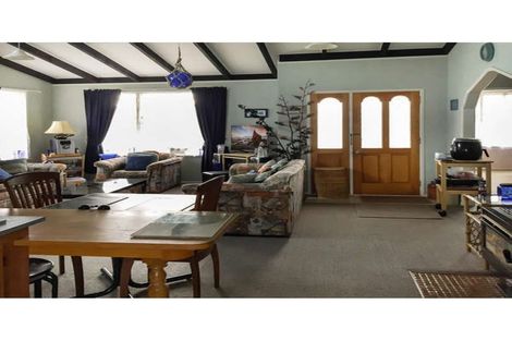 Photo of property in 69 Koputara Road, Himatangi Beach, Foxton, 4891