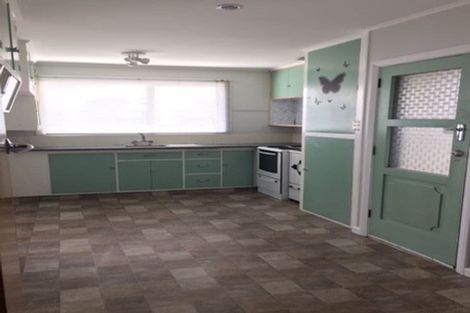 Photo of property in 80 Bickerton Street, Wainoni, Christchurch, 8061