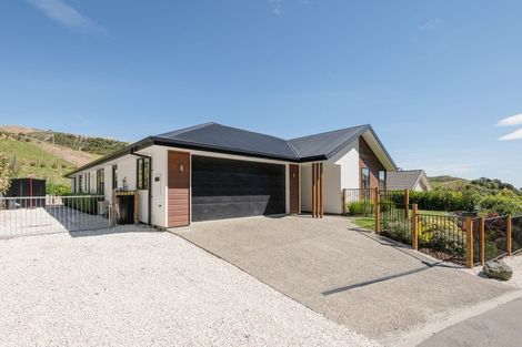 Photo of property in 21 Devenish Place, Atawhai, Nelson, 7010