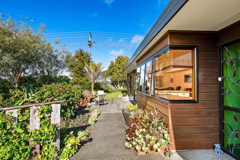 Photo of property in 1a Kauri Crescent, Snells Beach, 0920