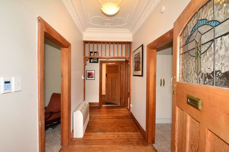 Photo of property in 58 Argyle Street, Mornington, Dunedin, 9011