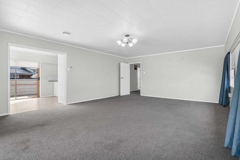 Photo of property in 45 Sandspit Road, Waiuku, 2123