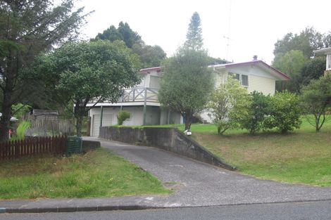 Photo of property in 51 Peach Road, Glenfield, Auckland, 0629