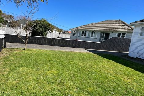 Photo of property in 9 Atiawa Crescent, Waiwhetu, Lower Hutt, 5010