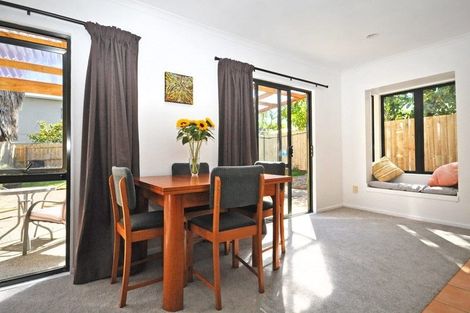 Photo of property in 18 Blumhardt Place, Avondale, Auckland, 1026