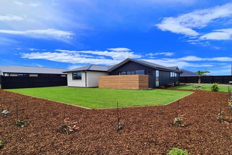 Photo of property in 35 Geldard Drive, Rolleston, 7615