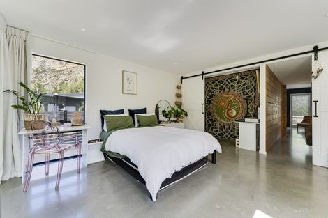 Photo of property in 1 Larkins Way, Arthurs Point, Queenstown, 9371