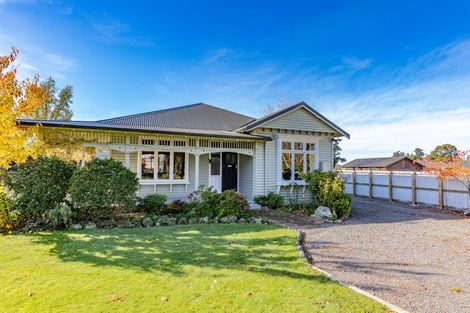 Photo of property in 150 High Street, Oxford, 7430