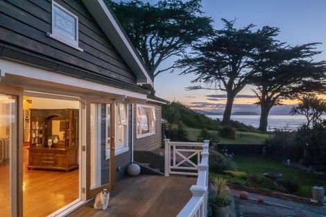 Photo of property in 33 Tainui Street, Raumati Beach, Paraparaumu, 5032