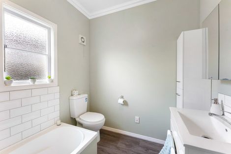 Photo of property in 30 Murray Street, Wallaceville, Upper Hutt, 5018