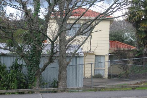 Photo of property in 79 Triangle Road, Massey, Auckland, 0614