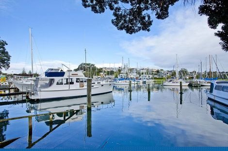 Photo of property in 1/15 Omana Road, Milford, Auckland, 0620