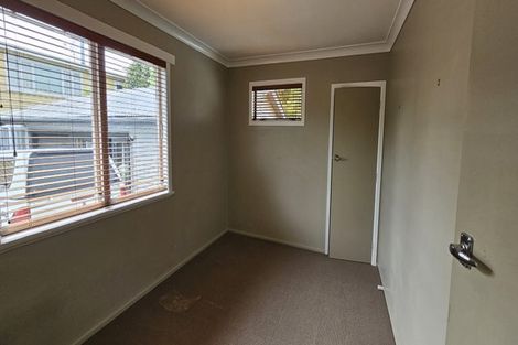 Photo of property in 69 Te Hatepe Avenue, Taupo, 3330