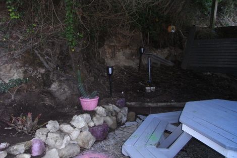 Photo of property in 12a Smale Terrace, Hospital Hill, Napier, 4110