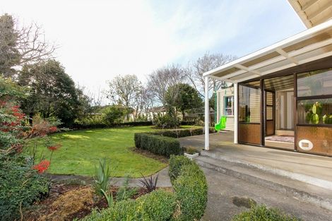 Photo of property in 28 Mouatt Street, Waitara, 4320