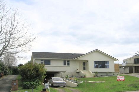 Photo of property in 320a Otumoetai Road, Otumoetai, Tauranga, 3110