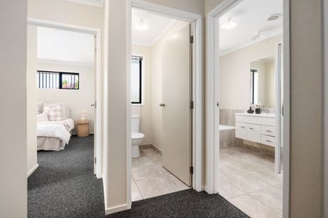 Photo of property in 1/16 Highgrove Drive, Grandview Heights, Hamilton, 3200