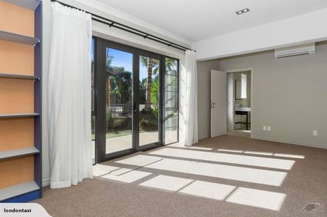 Photo of property in 2 Plane Tree Lane, Tauriko, Tauranga, 3110