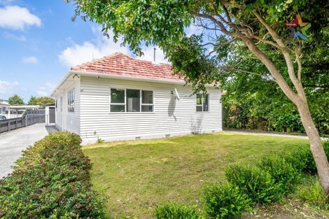 Photo of property in 61 Riverside Drive, Waiwhetu, Lower Hutt, 5010