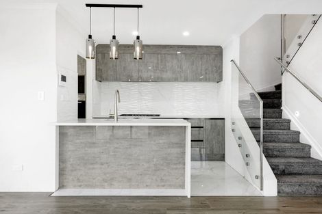 Photo of property in 186a Pakuranga Road, Pakuranga, Auckland, 2010