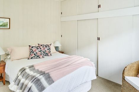 Photo of property in 246 Muritai Road, Eastbourne, Lower Hutt, 5013