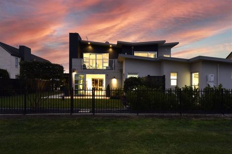Photo of property in 36 Birkdale Drive, Shirley, Christchurch, 8061