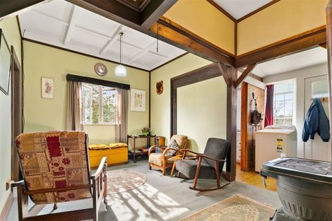 Photo of property in 11 Waikaukau Road, Glen Eden, Auckland, 0602