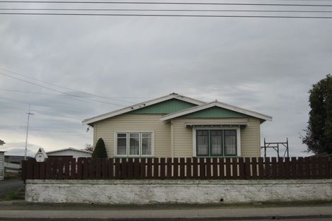 Photo of property in 28 Frances Street, Balclutha, 9230