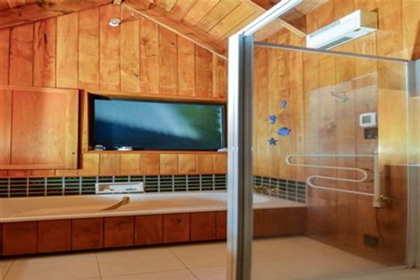 Photo of property in 287 Glenvar Road, Long Bay, Auckland, 0630