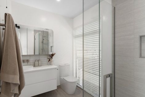 Photo of property in 20a Gordon Avenue, St Albans, Christchurch, 8014