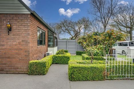 Photo of property in 1/251 Memorial Avenue, Burnside, Christchurch, 8053