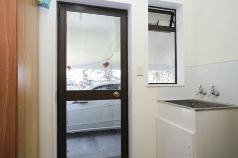 Photo of property in 15 Windsor Street, Dannevirke, 4930