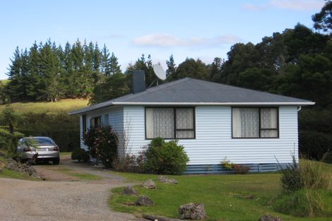 Photo of property in 19 Smeath Road, Kawakawa, 0210