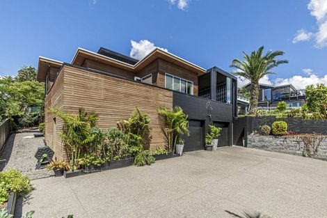 Photo of property in 1/86 Bay Street, Red Beach, 0932