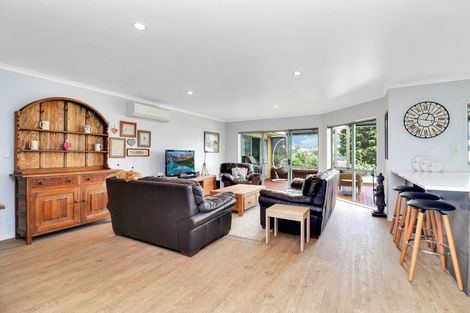 Photo of property in 241 Tanners Point Road, Tanners Point, Katikati, 3177