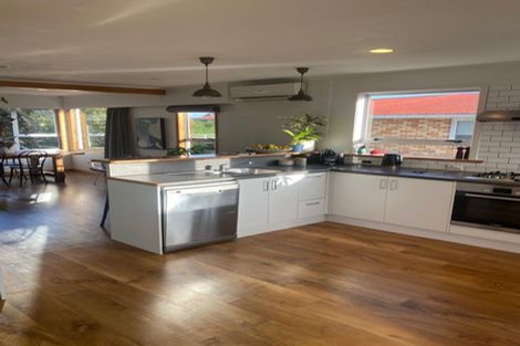 Photo of property in 243 Mangorei Road, Merrilands, New Plymouth, 4312