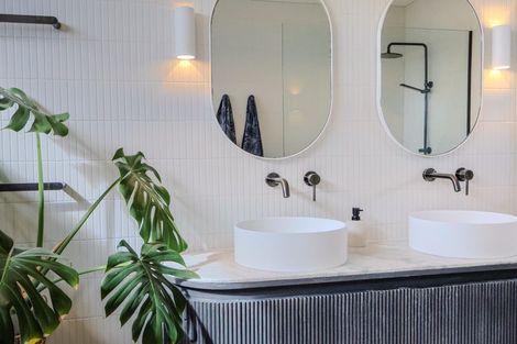 Photo of property in 490 Point Chevalier Road, Point Chevalier, Auckland, 1022