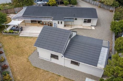 Photo of property in 25 Kanawa Street, Waikanae, 5036