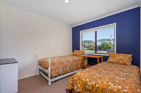 Photo of property in 15 Marlin Street, Whitianga, 3510