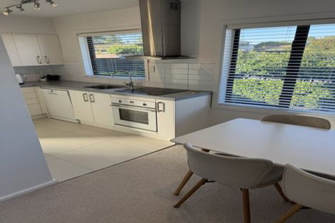 Photo of property in 2/68 Browns Road, St Albans, Christchurch, 8014