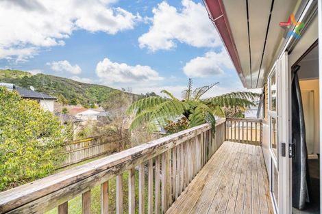 Photo of property in 94 Horoeka Street, Stokes Valley, Lower Hutt, 5019