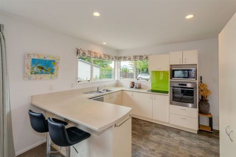 Photo of property in 105 Somerfield Street, Somerfield, Christchurch, 8024